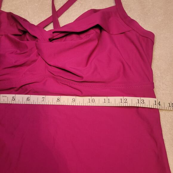 Athleta Womens Twist Up Tankini Tank Top Swim or Athletic Wear Purple 36B/C - Picture 4 of 6